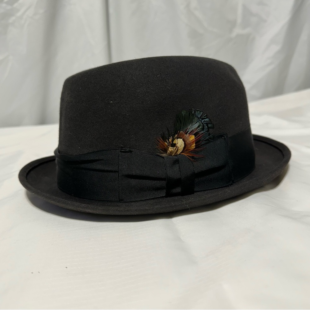 Vintage Dobbs New York Fifth Avenue Fedora Black Felt Feather Band 6 7/8 XLO